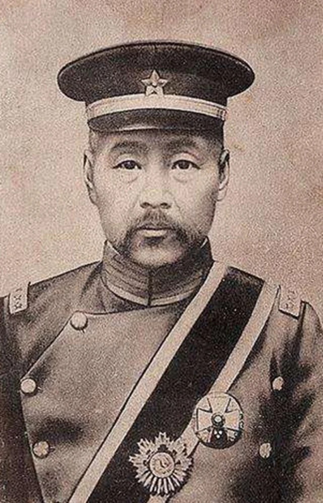 “北洋之犬”冯国璋简介（仅当了一年大总统就下台，最终结局如何？）
