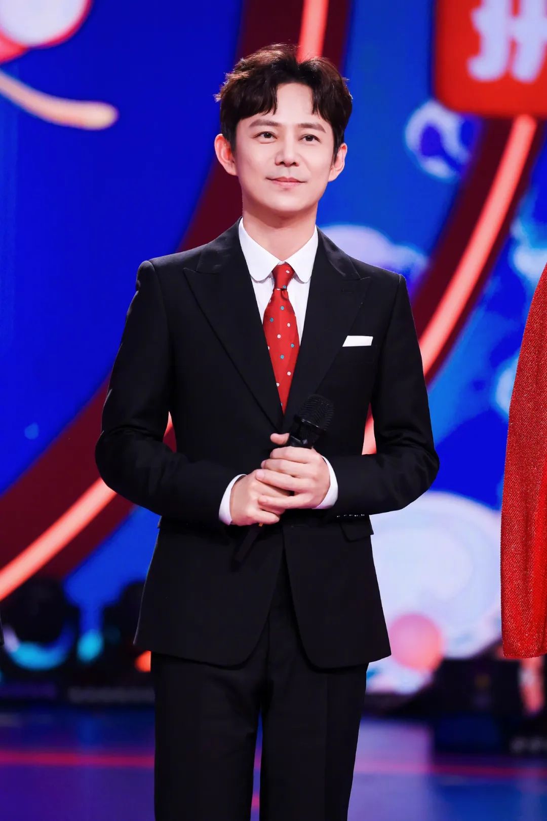 何炅个人简介（何炅谢娜友谊化为泡影？何炅生日，快乐家族无人公开祝福）