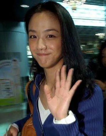 “文艺女神”汤唯简介（高考四次，28岁一炮而红，35岁嫁45岁韩国导演）