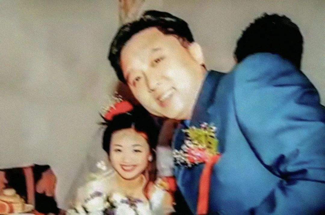 相声于谦简介（娶19岁女学生，不赚钱时靠老婆养，两个儿子归郭德纲管）