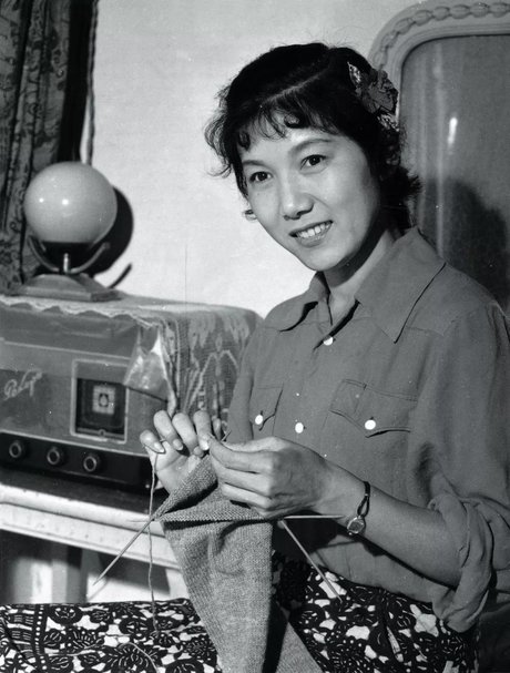 新凤霞简介(新凤霞的嘴皮子功夫：唱评剧快板百听不厌)