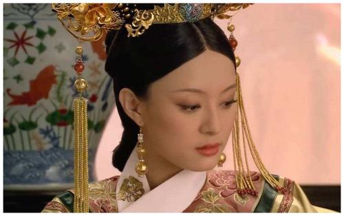 雍正最爱的女人是谁（重温《甄嬛传》才懂：雍正最爱的女人，并非纯元，而是甄嬛）