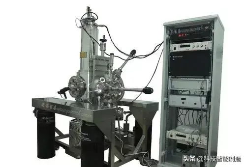 显微镜是谁发明的发明者是谁（显微镜的演化史）