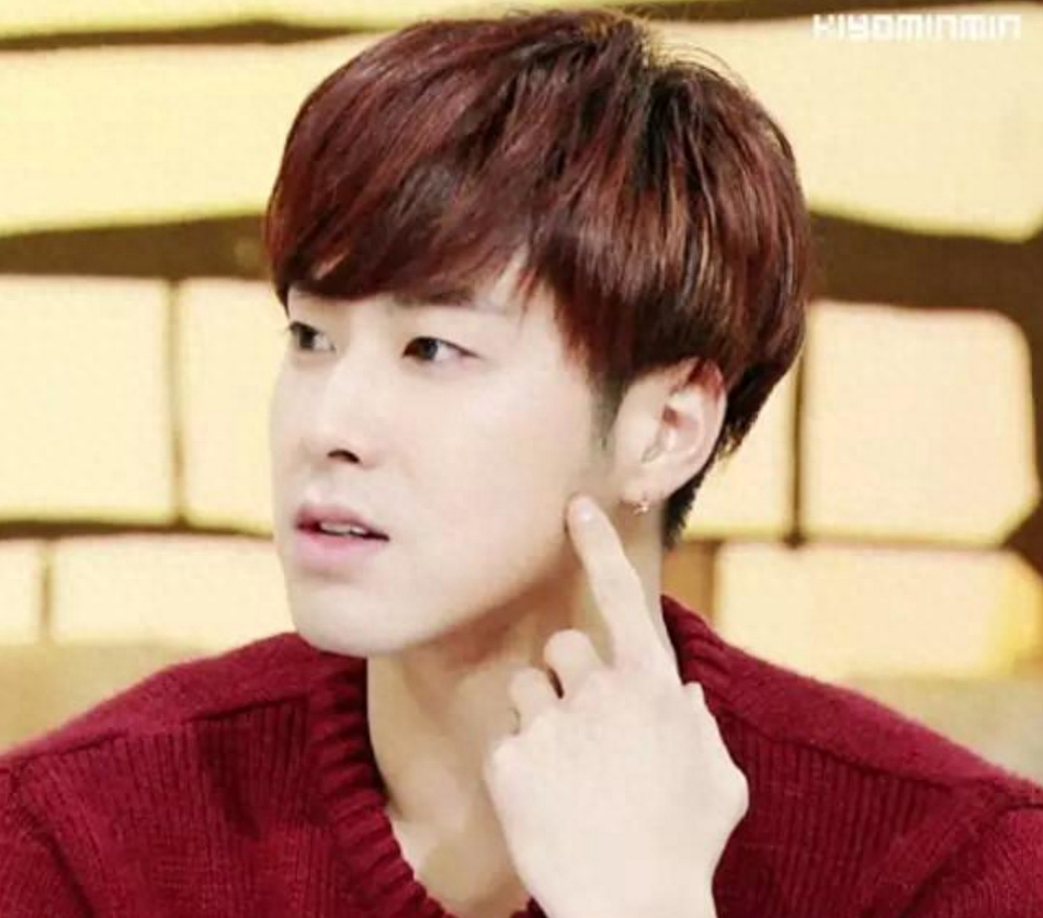 东方神起队长郑允浩~人生楷模