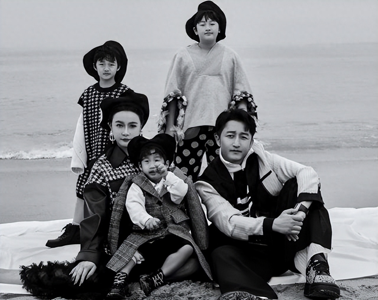 拳王娇妻冉莹颖个人资料：为老公从央视辞职，被甩23次，为救邹市明拼三胎