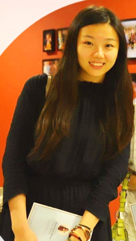 “小鸽子”胡雅斯个人资料：6岁出道，13岁隐退，31岁却剃度出家为尼