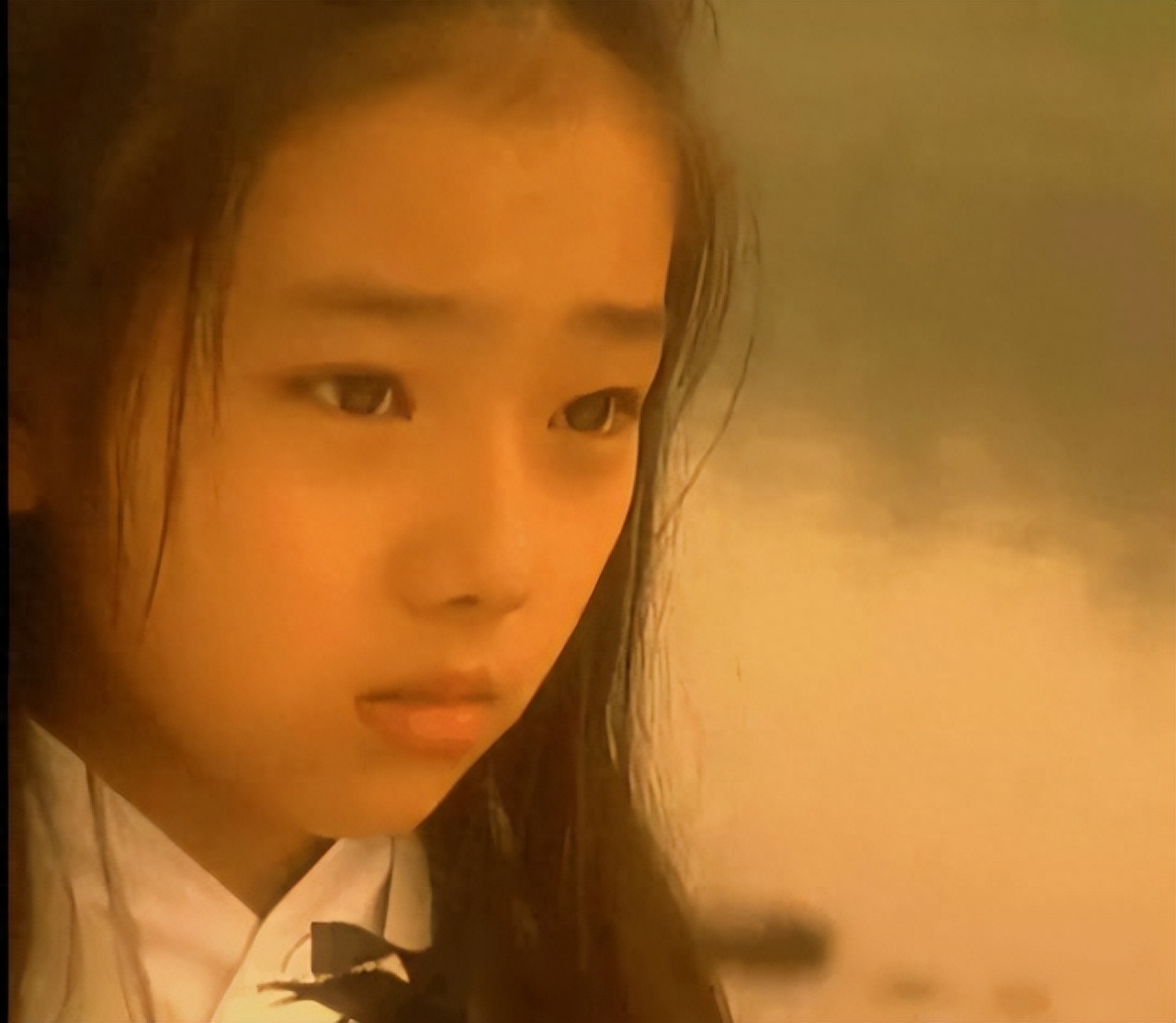 “小鸽子”胡雅斯个人资料：6岁出道，13岁隐退，31岁却剃度出家为尼