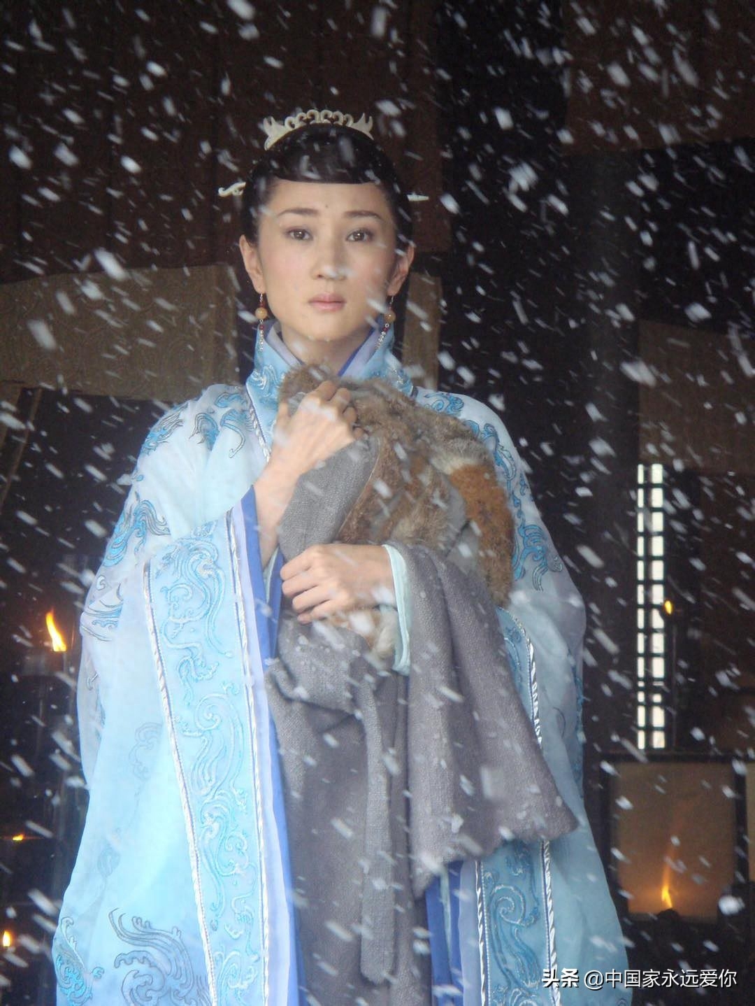 许还幻个人资料：低调本质的表演魅力