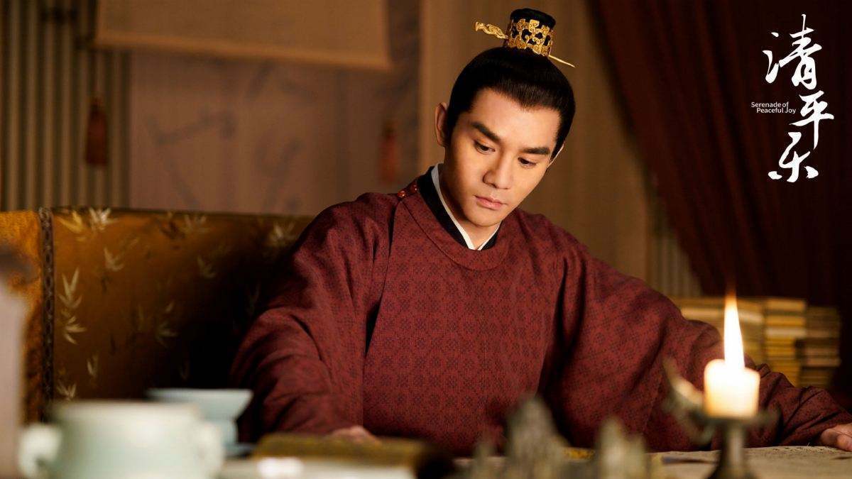 许幻山的扮演者是谁（继王凯之后，许幻山的饰演者李泽锋也被封为“剧抛脸”）