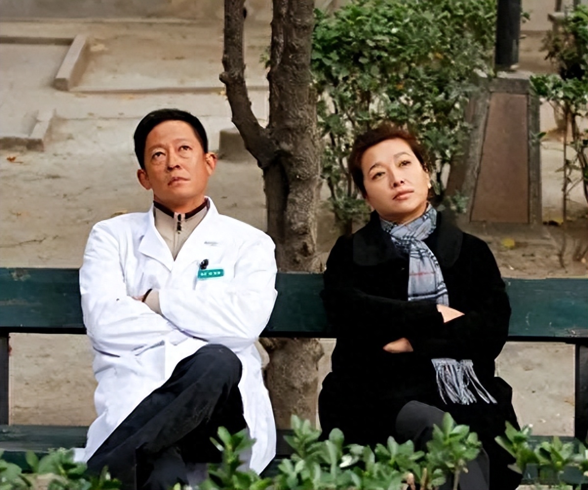 演员江珊个人资料：与高曙光从前夫变朋友，54岁再婚获幸福