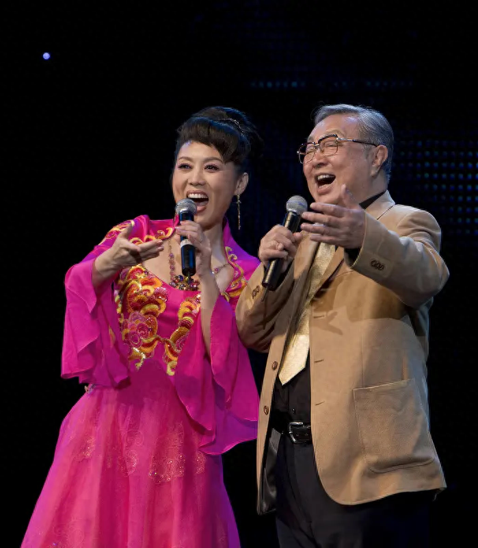 演员吴琼个人资料：我这辈子最正确的决定，就是和大11岁的婆婆处成姐妹