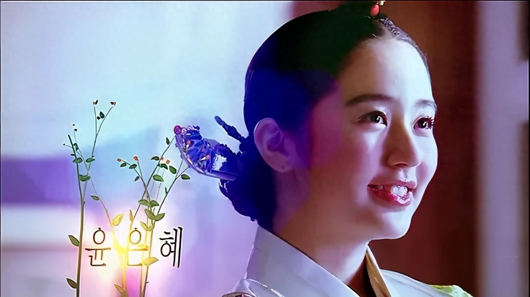 尹恩惠个人资料：爱豆出身，综艺出圈，演员大火演灰姑娘和假小子火遍亚洲