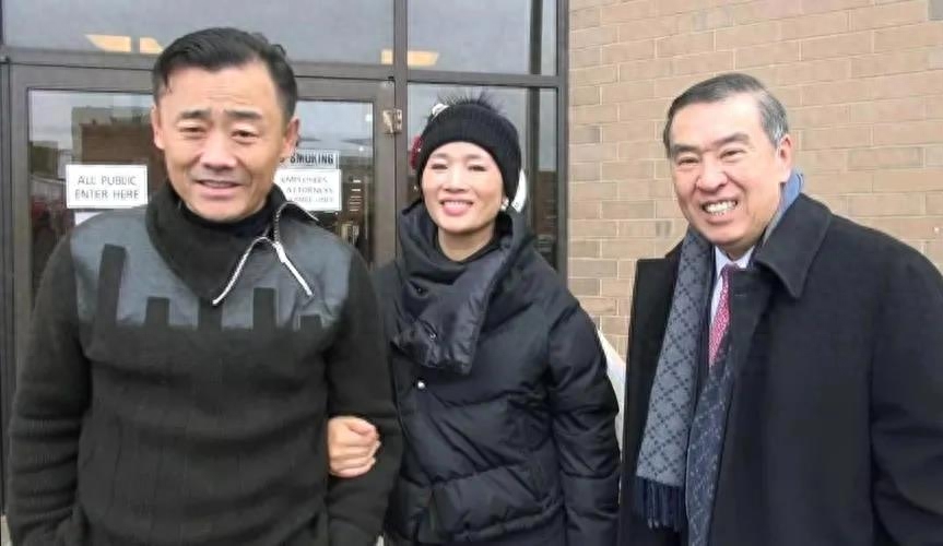 周立波个人资料：看破红尘终退圈，注销工作室不再演出，专心美国养老！